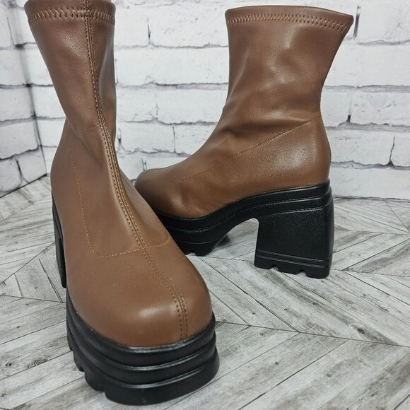 Chunky Platform Brown Faux Leather Boots Lug Sole Womens 9 Bratz Style 4" heel - Picture 13 of 16